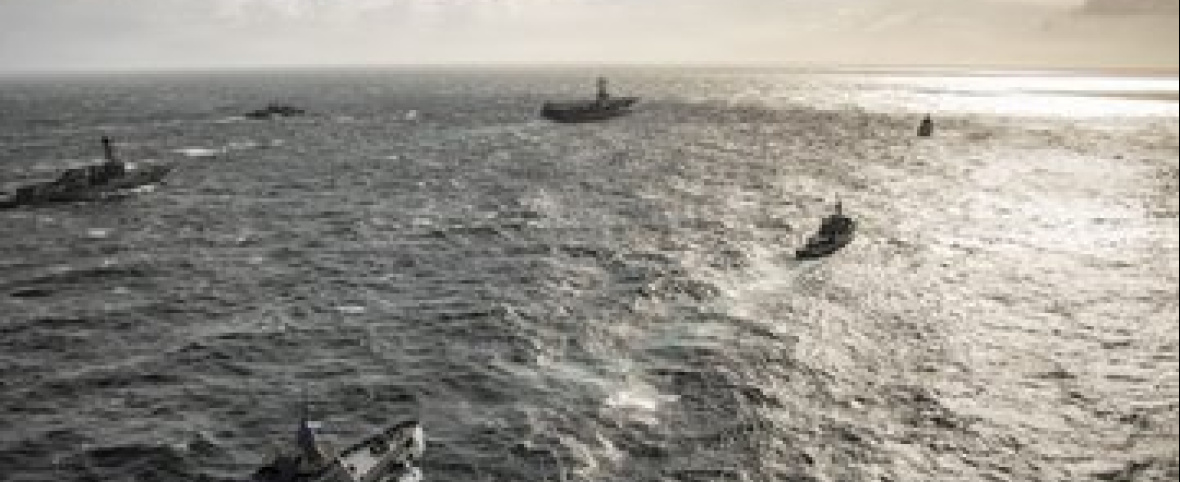 Dos armadas, un horizonte