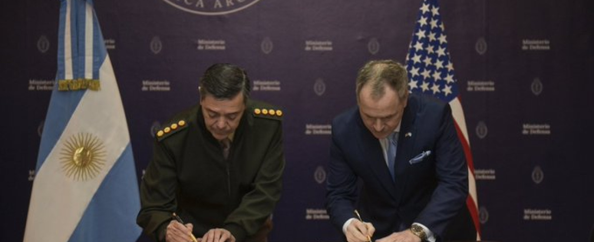 En el Ejército cuestionan el acuerdo firmado por Presti con EE.UU. y le apuntan por mala comunicación
