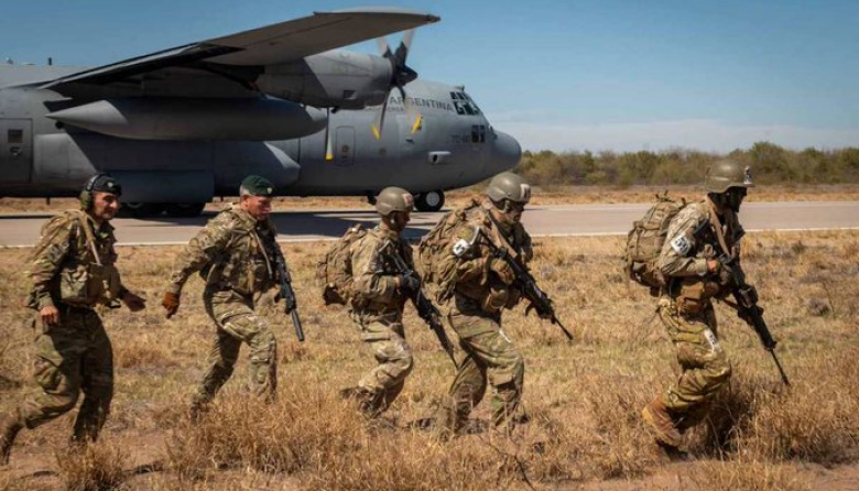 Hoy las Fuerzas están menos que Armadas