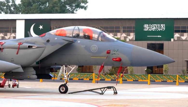 Arabia Saudita Formaliza Solicitud a Pakistán: Entrenamiento de Pilotos de Combate Bajo el Nuevo Pacto SMDA