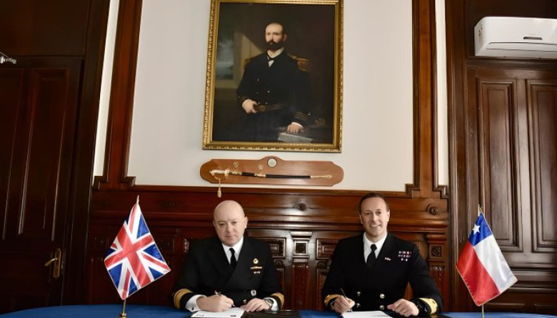 Mientras Chile se Acuesta con los Ingleses, la Cancillería Argentina Guarda un Silencio Cómplice