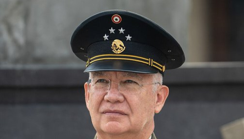 ¡El dedo apunta al norte! El Secretario de Defensa de México lanza una bomba: “El verdadero poder de fuego de los cárteles viene de Estados Unidos”