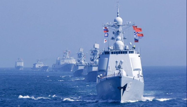 ¡ESCALADA EN EL ESTRECHO DE ORMUZ! China y Rusia envían buques de guerra para ejercicios navales conjuntos con Irán en plena tensión con EE.UU.