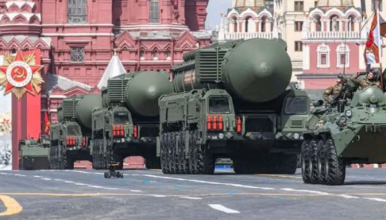 Rusia Amenaza con Apuntar Armas Nucleares contra Estonia si Acoge Armas Nucleares de la OTAN