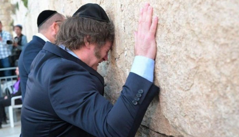 Milei en la Universidad Yeshiva de Nueva York: “Soy el presidente más sionista del mundo”, “Irán es nuestro enemigo” y “vamos a ganar la guerra”