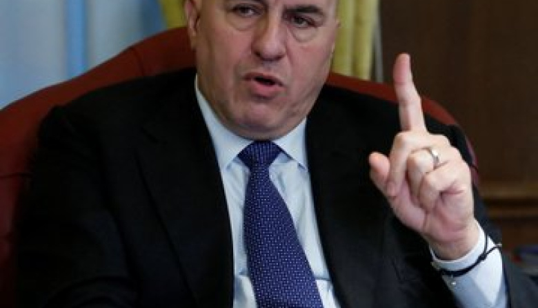 Ministro de Defensa advierte que la guerra con Irán amenaza el liderazgo mundial de EE.UU. y arriesga una escalada nuclear