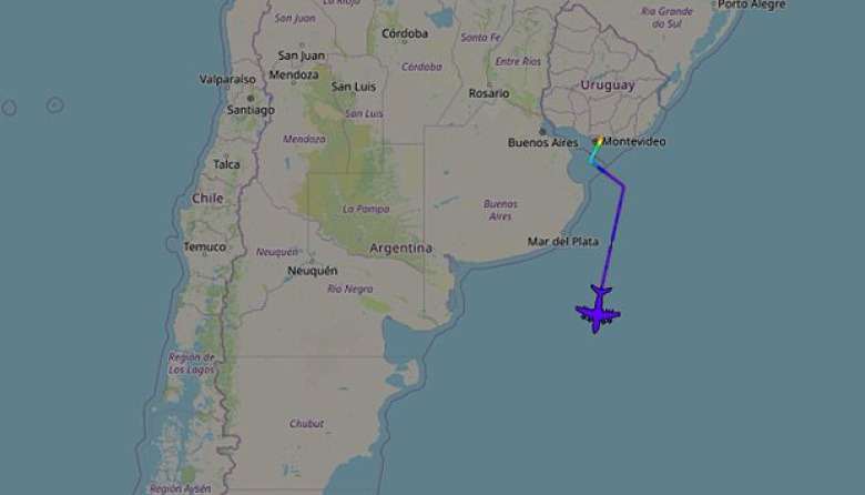 Un enorme A400M de la RAF partió de Montevideo rumbo a las Malvinas