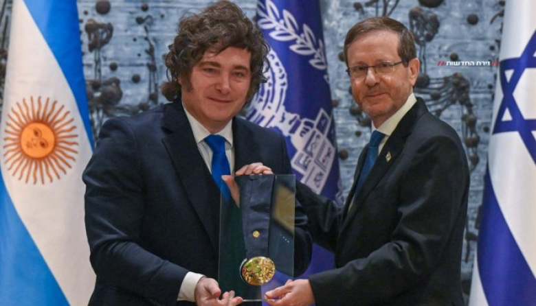 El presidente Isaac Herzog le otorga la “Medalla Presidencial de Honor” en reconocimiento a su inquebrantable apoyo al Estado judío