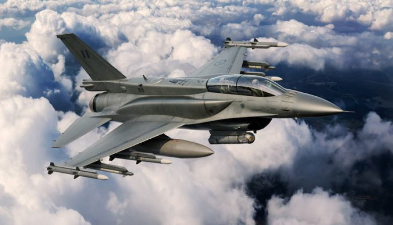 Renuncia del ministro de Defensa Carlos Díaz por la polémica compra de los F-16