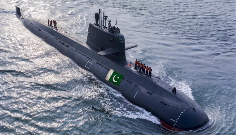 Pakistán Recibe el Primer Submarino de la Clase Hangor de China