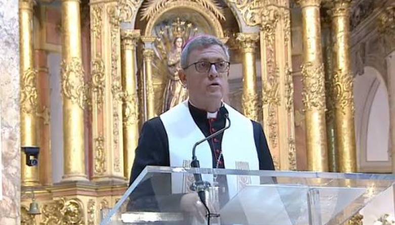 La homilía de García Cuerva frente a Milei: un llamado al diálogo en tiempos de ajuste y polarización
