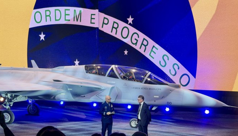 Brasil firma acuerdo para comprar 20 cazas Gripen más y apunta a una flota de 56 aeronaves