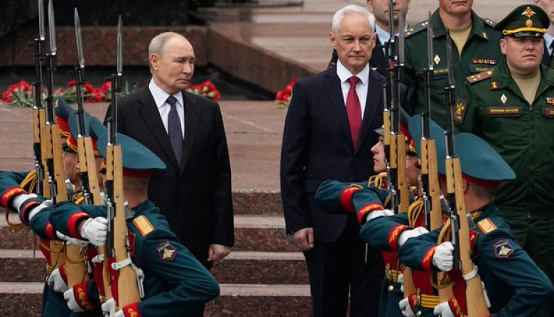 “Putin acusa a Occidente de inventar la ‘amenaza rusa’ como Hitler inventó la suya: ‘Es la misma lógica’”