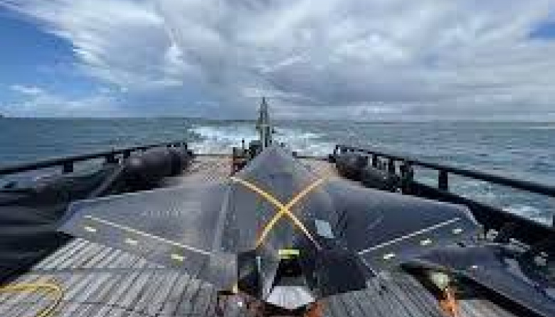 La Royal Navy y el Army Desatan el Poder de la Guerra Híbrida