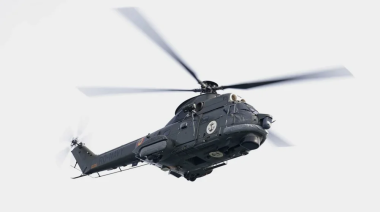 La tripulación de un petrolero ruso disparó contra un helicóptero militar alemán