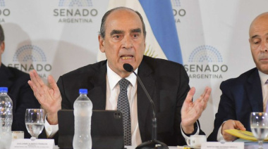 Francos: "El presidente tiene a su asesor Santiago Caputo, con el que consulta muchos temas, pero finalmente el jefe de Gabinete soy yo"