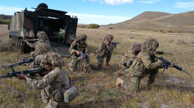 Vergüenza el aumento salarial, denigrando al militar