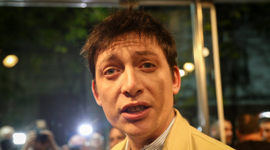 Santiago Caputo, asesor presidencial de Javier Milei, protagonizó un incidente con el fotógrafo de Tiempo Argentino