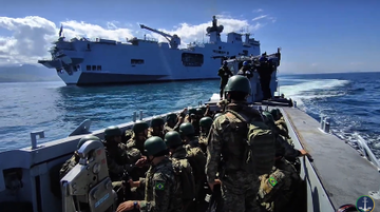 La operación ADEREX AERNAV/Lanzamiento de Armas-II/2025 de la Marina de Brasil