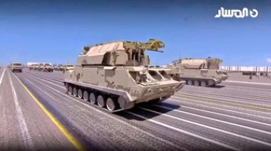 El Ejército Nacional Libio (LNA), celebró un gran desfile militar en un nuevo complejo militar cerca de Bengasi,