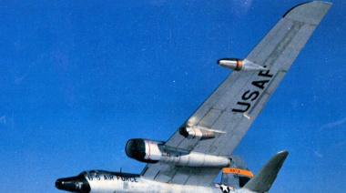 La Fuerza Aérea de Pakistán (PAF) operó un único RB-57F ultraespecializado para reconocimiento estratégico y guerra electrónica