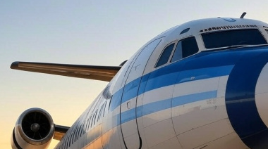 Tres aviones para la Derecha Fest