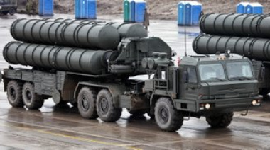 Irán Refuerza su Arsenal: MiG-29 Llegan, Su-35, HQ-9 y S-400 en Camino