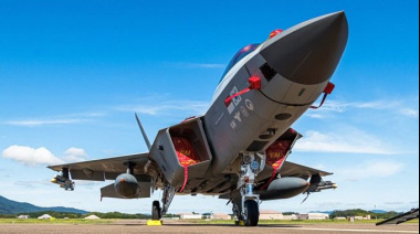 Avance en el Programa KF-21: Un Segundo Piloto Indonesio Toma los Controles del Prototipo Biplaza