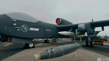 ¿Podría el SS-UAV Chino Reemplazar al Su-34 en Misiones de Ataque?