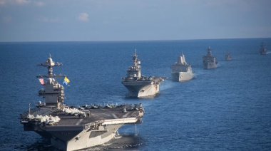 EE.UU. se Prepara para la Guerra: Despliegue Naval Masivo en el Sur Ante la Amenaza de Maduro