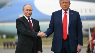 Trump y Putin Forjan un Acuerdo Secreto sobre Ucrania: ¿Paz o Rendición con Condiciones Rusas?