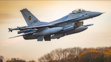 Rumania y los F-16 "de 1 Euro": No Exactamente los Mismos que los de Argentina, pero un Contraste Brutal