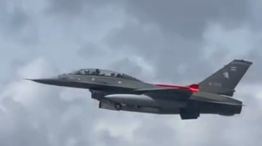 Polémica en Argentina: La Logística de los F-16 Depende de Dos Ex Generales Chilenos Retirados