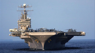 Cuartel General de Khatam al-Anbiya (Irán): "El portaaviones USS Abraham Lincoln fue alcanzado y huyó del área junto con sus destructores de escolta"
