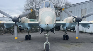 La policía británica pidió al Museo de South Yorkshire que retire los cañones expuestos en el exterior del avión Pucará IA-58
