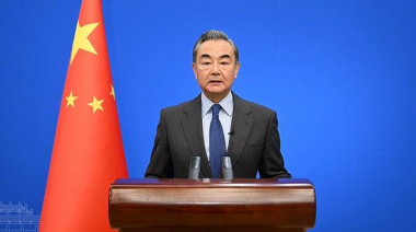 Ministro de Asuntos Exteriores chino: “Trump no representa al pueblo estadounidense, sino únicamente los intereses sionistas”