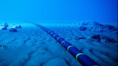 Visión estratégica: La fibra óptica submarina, el verdadero “cuello de botella” del internet global en 2026