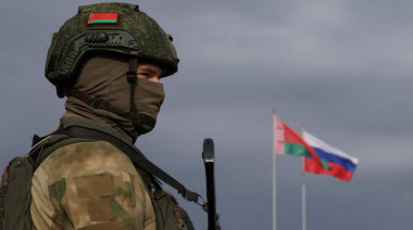 Bielorrusia prepara un segundo frente contra Ucrania: despliegan artillería, misiles y blindados en la frontera