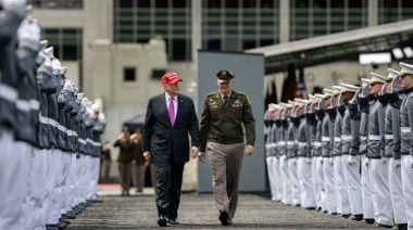 Resiste enviar tropas a Kharg Island por temor a  numerosas bajas estadounidenses