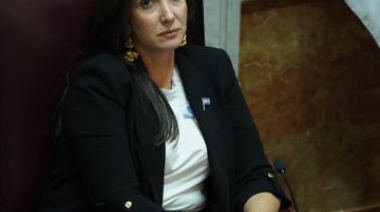 Villarruel estalló en redes por las críticas a su viaje a Santa Cruz