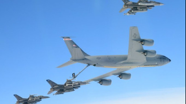 La Fuerza Aérea Argentina confirma la incorporación de aviones cisterna KC-135 Stratotanker