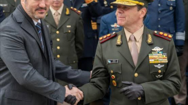 El uniforme no alcanza para tapar la inoperancia y la complicidad