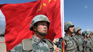 “China Afirma que Sus Fuerzas Armadas Están Generando Confianza y Mejorando Relaciones con el Ejército de Estados Unidos”
