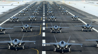 Estados Unidos acelera su repliegue militar en Europa: Menos aviones, menos buques y menos apoyo aéreo para la OTAN