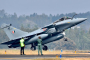 Medios franceses confirman el derribo de un caza Rafale de la IAF
