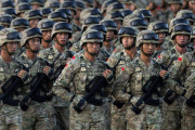 El Ejército Chino realiza un importante despliegue