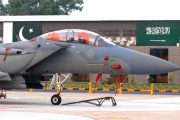 Arabia Saudita Formaliza Solicitud a Pakistán: Entrenamiento de Pilotos de Combate Bajo el Nuevo Pacto SMDA
