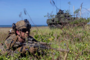 EE.UU. Despliega 10.000 Tropas en el Caribe: Mayoría en Bases de Puerto Rico, Revela Informe Militar al NYT