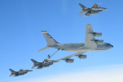 La Fuerza Aérea Argentina confirma la incorporación de aviones cisterna KC-135 Stratotanker