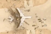 Un AWACS estadounidense fue destruido en tierra por drones iraníes en Arabia Saudita, con 12 heridos